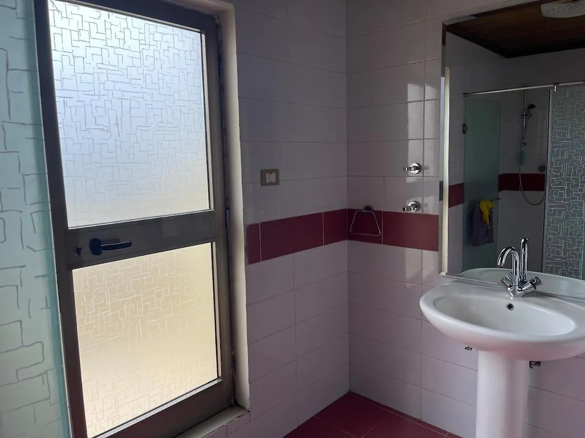 Pristine Three Bedroom Home Addis Abeba 0*,  Etiopia